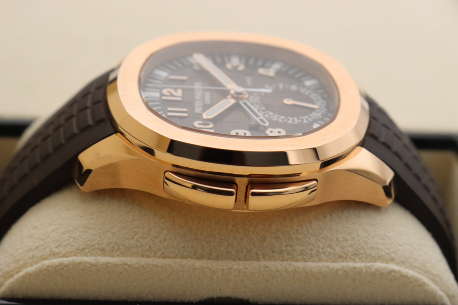 Patek Philippe Aquanaut 5164R-001